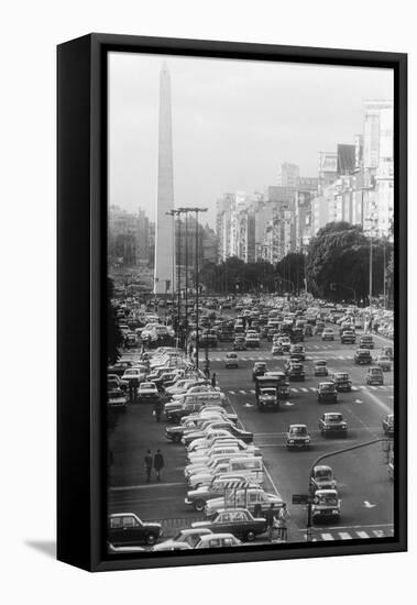 Avenue in Buenos Aires-Mario de Biasi-Framed Premier Image Canvas