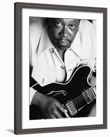 B.B. King-John Shearer-Framed Premium Photographic Print