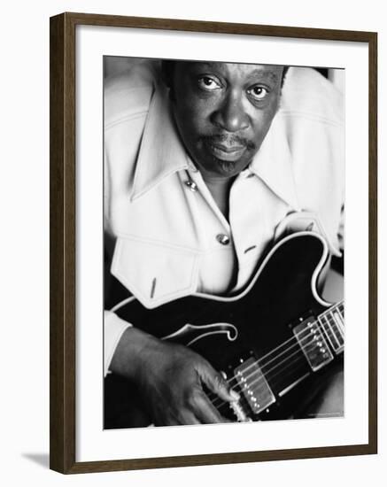 B.B. King-John Shearer-Framed Premium Photographic Print