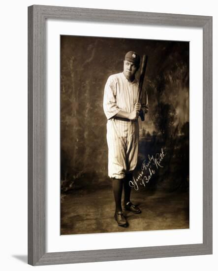 Babe Ruth, 1920-null-Framed Photo