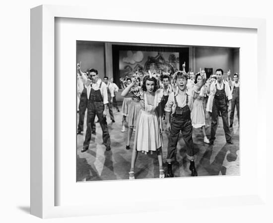 Babes on Broadway, 1941-null-Framed Photographic Print