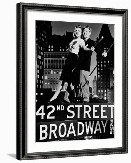 Babes on Broadway, 1941-null-Framed Photographic Print