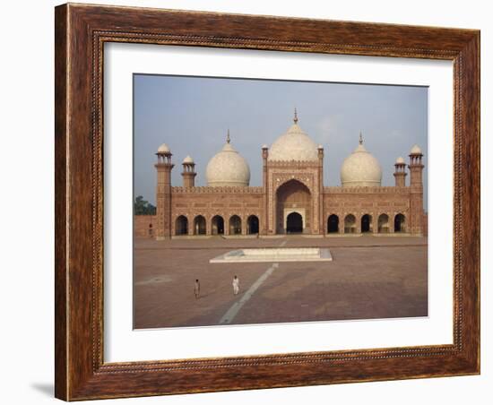 Badshahi Mosque in Lahore, Punjab, Pakistan-Poole David-Framed Photographic Print