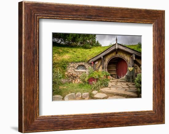 Baggin Hobbit Home New Zealand-null-Framed Premium Giclee Print