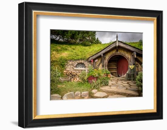 Baggin Hobbit Home New Zealand-null-Framed Premium Giclee Print