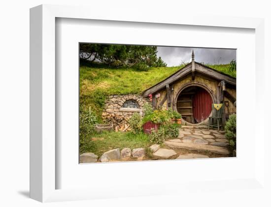 Baggin Hobbit Home New Zealand-null-Framed Premium Giclee Print