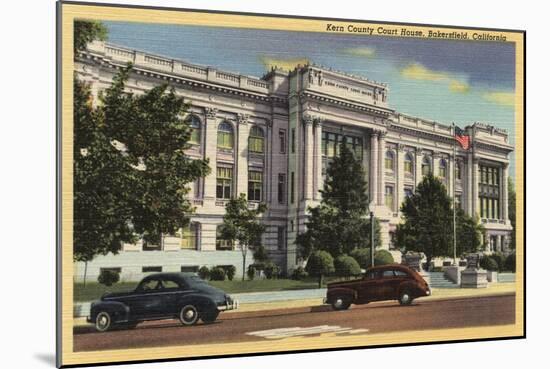 Bakersfield, California - View of the Kern County Court House-Lantern Press-Mounted Art Print