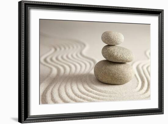 Balance-og-vision-Framed Art Print