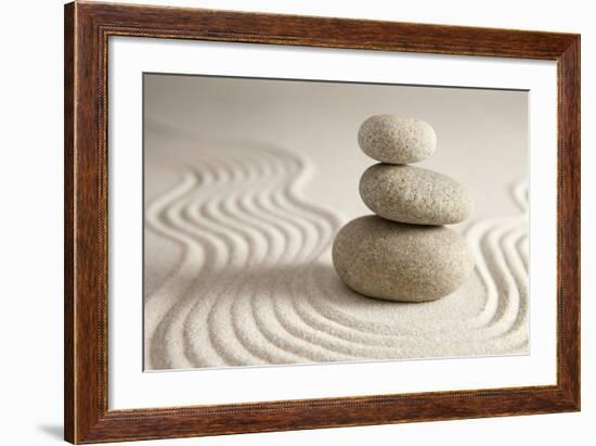 Balance-og-vision-Framed Art Print