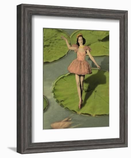 Ballerina-J Hovenstine Studios-Framed Giclee Print