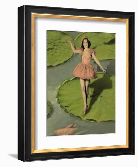 Ballerina-J Hovenstine Studios-Framed Giclee Print