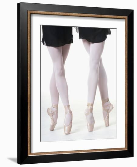 Ballerinas en pointe-Erik Isakson-Framed Photographic Print