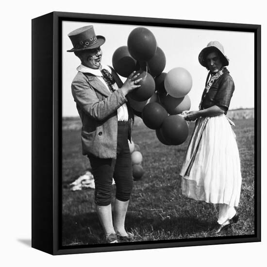 Ballon Sellers-null-Framed Premier Image Canvas