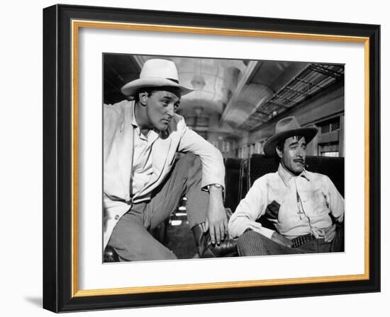 Bandido caballero by Richard Fleischer with Robert Mitchum and Gilbert Roland, 1956 (b/w photo)-null-Framed Photo