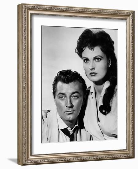 Bandido caballero by Richard Fleischer with Robert Mitchum and Ursula Thiess, 1956 (b/w photo)-null-Framed Photo