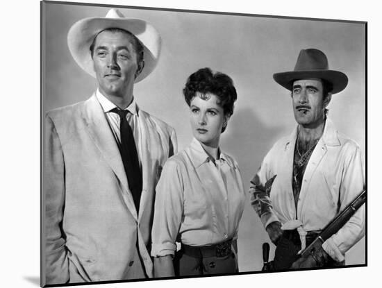 Bandido caballero by Richard Fleischer with Robert Mitchum, Ursula Thiess and Gilbert Roland, 1956 -null-Mounted Photo