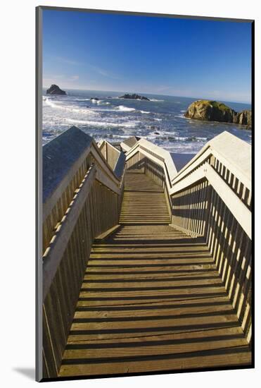 Bandon Beach, Oregon, USA-Craig Tuttle-Mounted Photographic Print