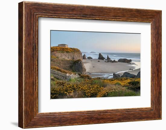 Bandon, Oregon-Alan Majchrowicz-Framed Photographic Print