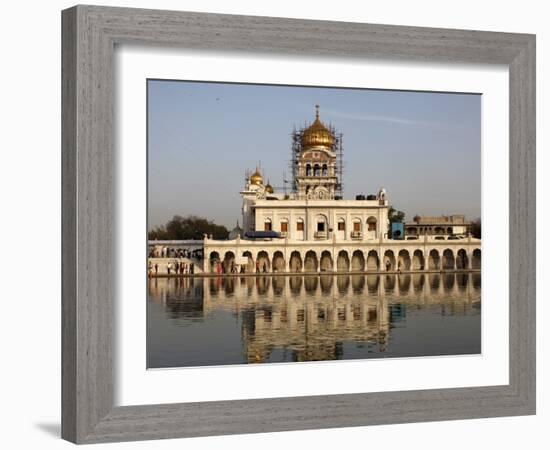 Bangla Sahib Gurdwara, New Delhi, India, Asia-null-Framed Photographic Print
