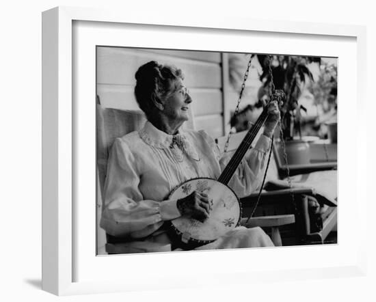 Banjo Player Aunt Samanthey-Robert W^ Kelley-Framed Photographic Print