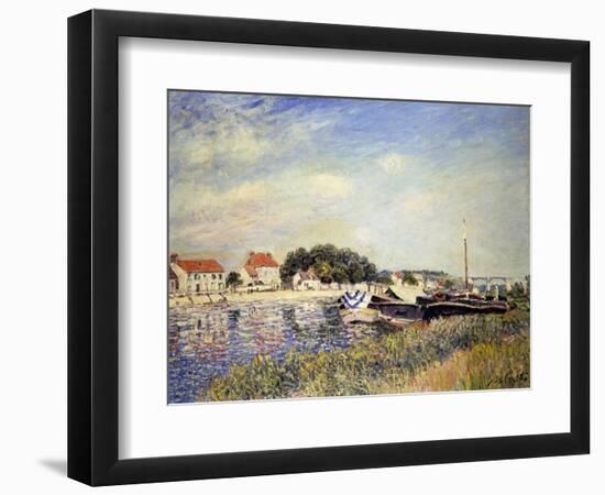 Banks of the Loing at Saint-Mammes; Bords Du Loing a Saint-Mammes, 1885-Alfred Sisley-Framed Giclee Print