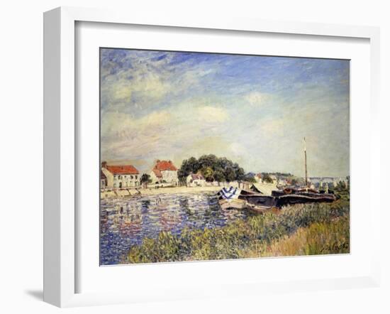 Banks of the Loing at Saint-Mammes; Bords Du Loing a Saint-Mammes, 1885-Alfred Sisley-Framed Giclee Print