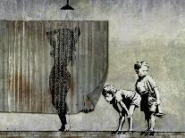 Kiss-Banksy-Art Print