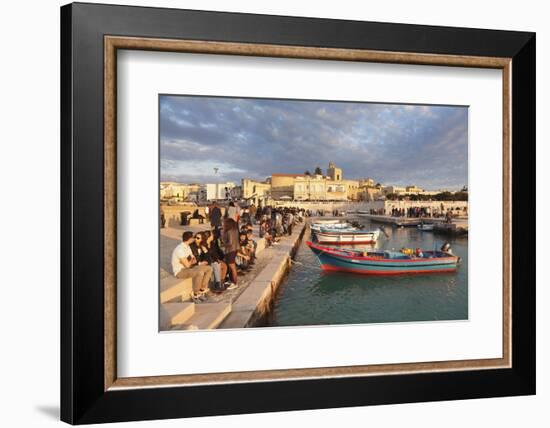 Bar at the port of Otranto, Lecce province, Salentine Peninsula, Puglia, Italy, Mediterranean, Euro-Markus Lange-Framed Photographic Print