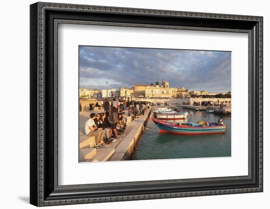 Bar at the port of Otranto, Lecce province, Salentine Peninsula, Puglia, Italy, Mediterranean, Euro-Markus Lange-Framed Photographic Print