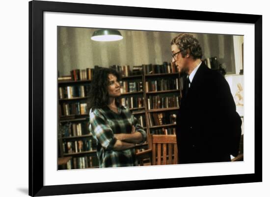 Barbara Hershey and Michael Caine HANNAH AND HER SISTERS, 1986 directed by Woody Allen (photo)-null-Framed Photo