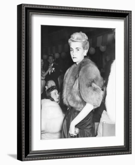 Barbara Hutton, Countess Von Haugwitz-Reventlow, in Palm Beach, Jan. 19, 1940-null-Framed Photo