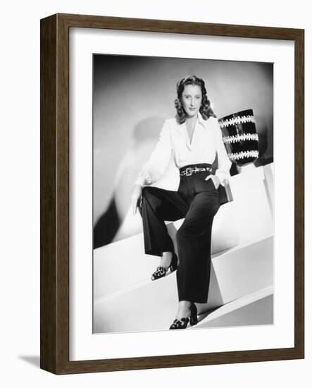 Barbara Stanwyck, Mid 1940s-null-Framed Photo