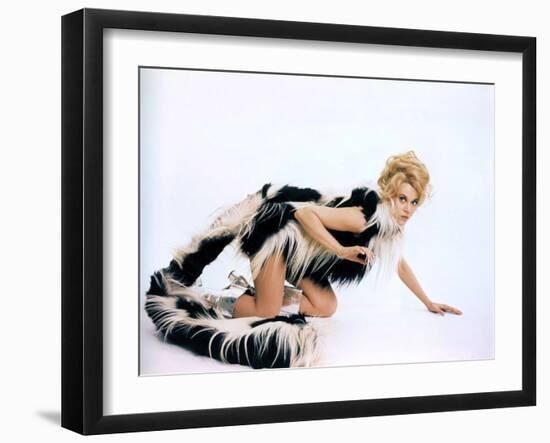 BARBARELLA, 1967 directed by ROGER VADIM Jane Fonda (photo)-null-Framed Photo