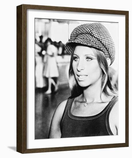 Barbra Streisand, What's Up, Doc? (1972)-null-Framed Photo