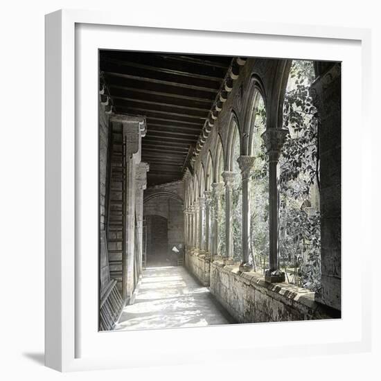 Barcelona (Spain), the Cloister of Saint Anne's Church-Leon, Levy et Fils-Framed Photographic Print