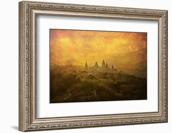 Barcelona-Viviane Fedieu Daniel-Framed Photographic Print