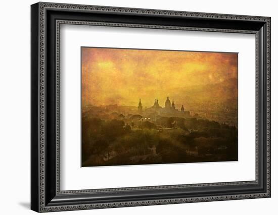 Barcelona-Viviane Fedieu Daniel-Framed Photographic Print