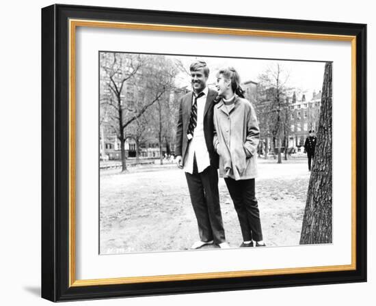Barefoot in the Park, Robert Redford, Jane Fonda, 1967-null-Framed Photo