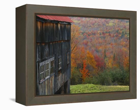 Barn Near Lush Hill, North Landgrove, Green Mountains, Vermont, USA-Scott T. Smith-Framed Premier Image Canvas