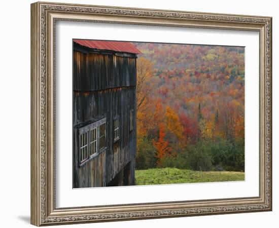 Barn Near Lush Hill, North Landgrove, Green Mountains, Vermont, USA-Scott T. Smith-Framed Photographic Print