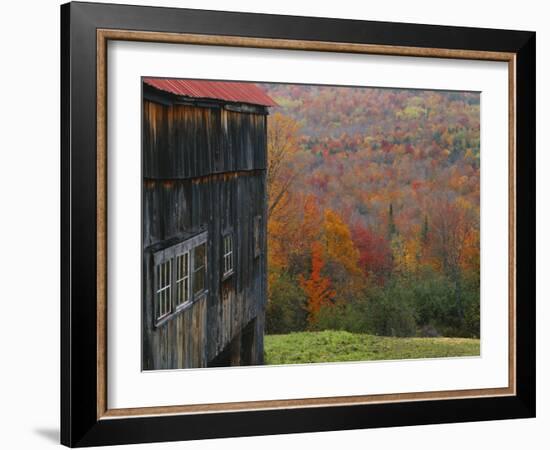 Barn Near Lush Hill, North Landgrove, Green Mountains, Vermont, USA-Scott T. Smith-Framed Photographic Print