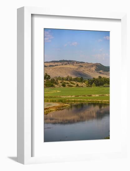 Barn Quilts Trail, Ellensburg, Washington State, USA. Barns-Jolly Sienda-Framed Photographic Print