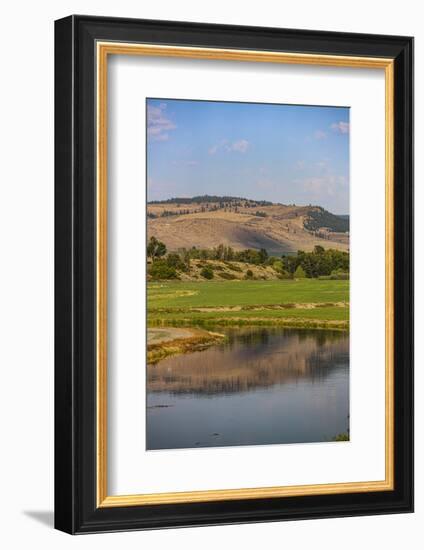 Barn Quilts Trail, Ellensburg, Washington State, USA. Barns-Jolly Sienda-Framed Photographic Print