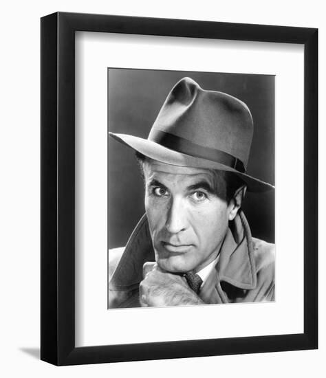 Barry Morse - The Fugitive-null-Framed Photo