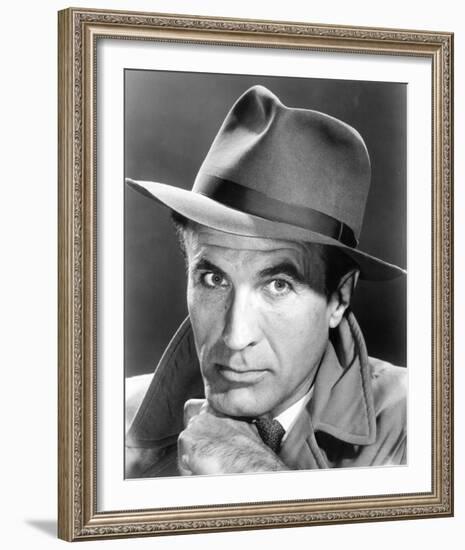 Barry Morse - The Fugitive-null-Framed Photo