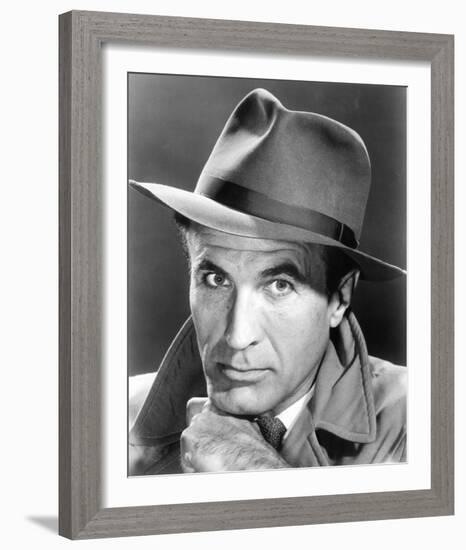 Barry Morse - The Fugitive-null-Framed Photo