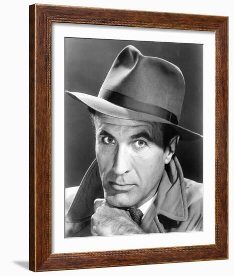 Barry Morse - The Fugitive-null-Framed Photo