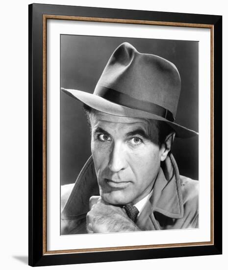 Barry Morse - The Fugitive-null-Framed Photo