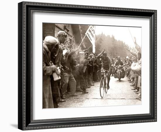 Bartali Wins-Presse ’E Sports-Framed Photographic Print