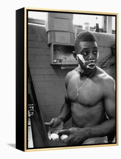 Baseball Player Willie Mays Shaving in the Locker Room-John Dominis-Framed Premier Image Canvas
